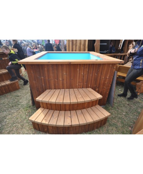 150Cm x 150Cm stačiakampės formos, mėlynas plastikas, termomedienos apdaila 150Cm x 150Cm stačiakampės formos, mėlynas plastikas, termomedienos apdaila
